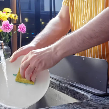 AQUA-GRIP Countertop Splash Guard