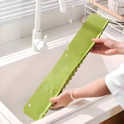 AQUA-GRIP Countertop Splash Guard