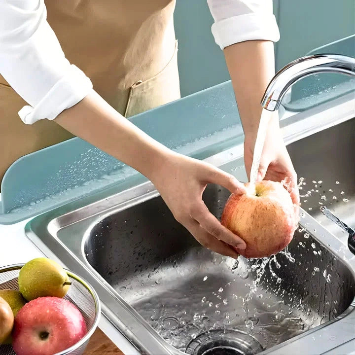 2-in-1 Kitchen Deal: Non-Stick Silicone Baking Mat + Sink Water Splash Guard